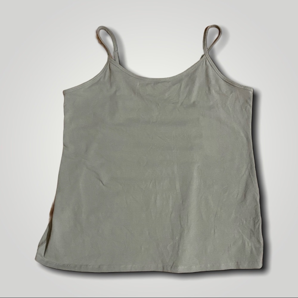 Torrid light olive color tank top sz 3